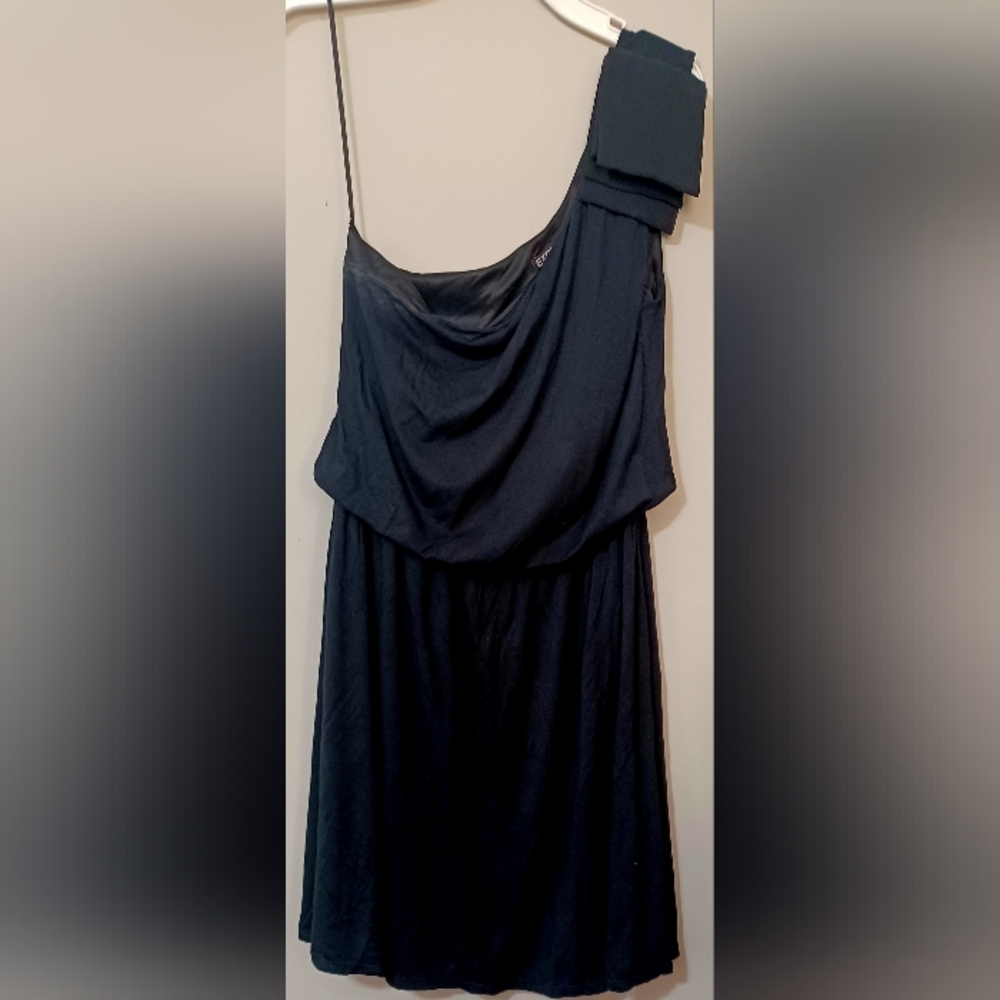 Express One Shoulder With Bows Black mini Dress W/Elastic Waist. SizeS. Like New